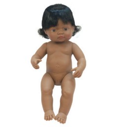 Muñeco niña latinoamericana Miniland 31058